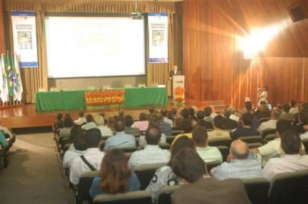 Imagem da notícia DÚVIDAS E TEMORES COM A REFORMA